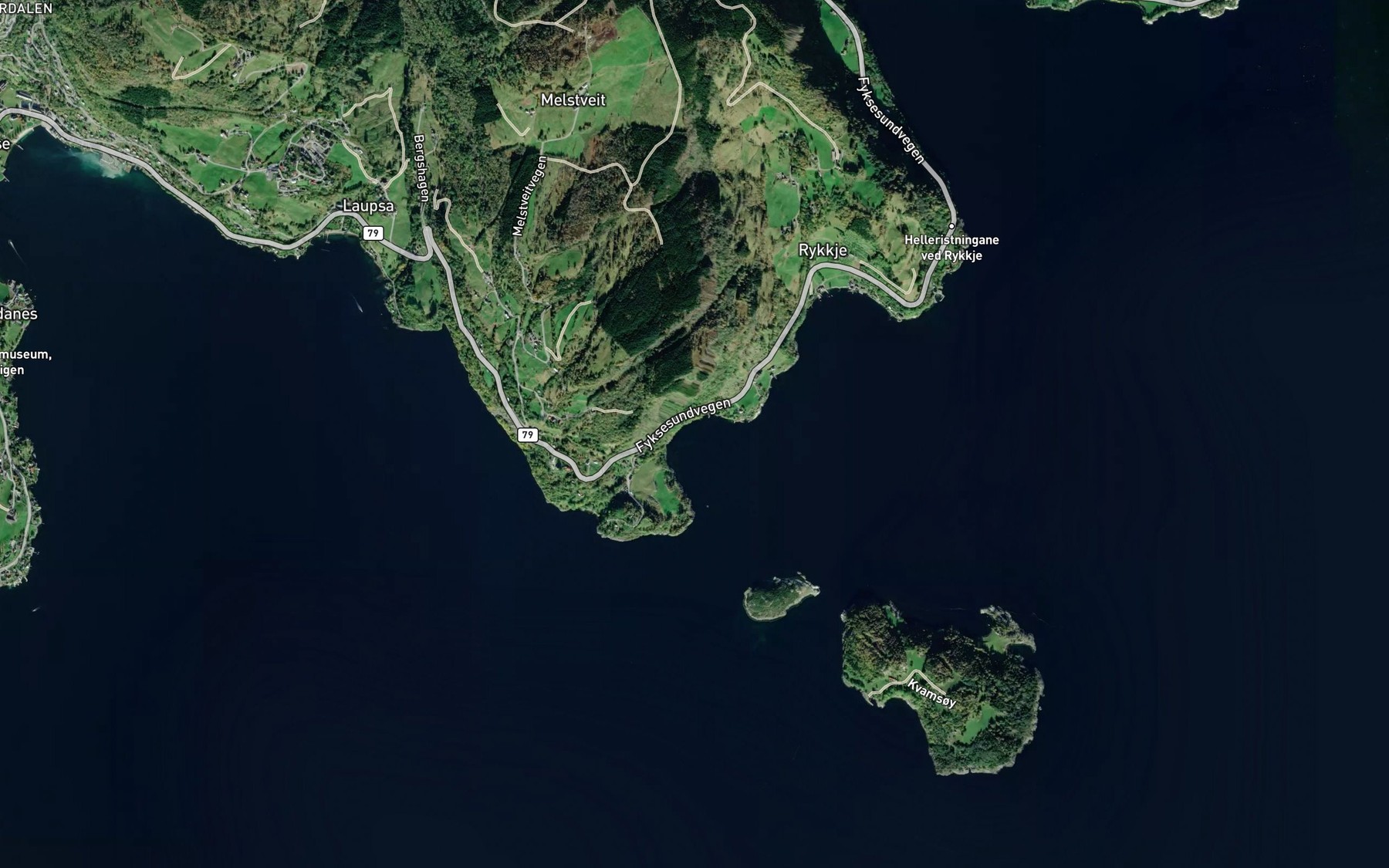 Satellite map of the Vomsvik