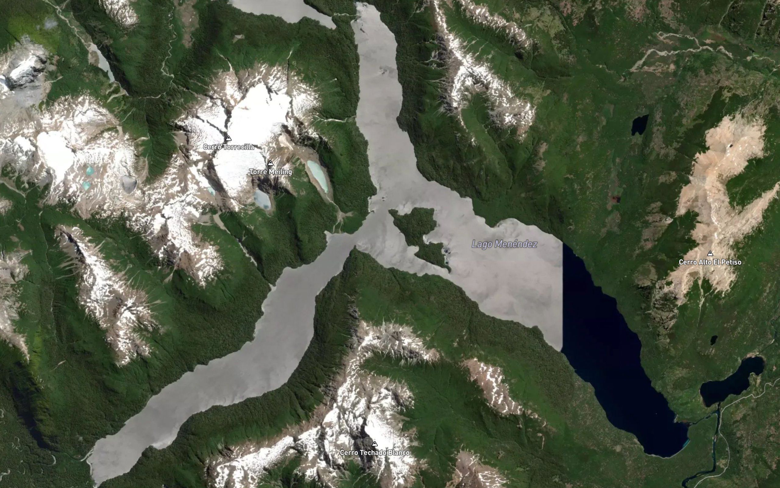 Lago Menendez