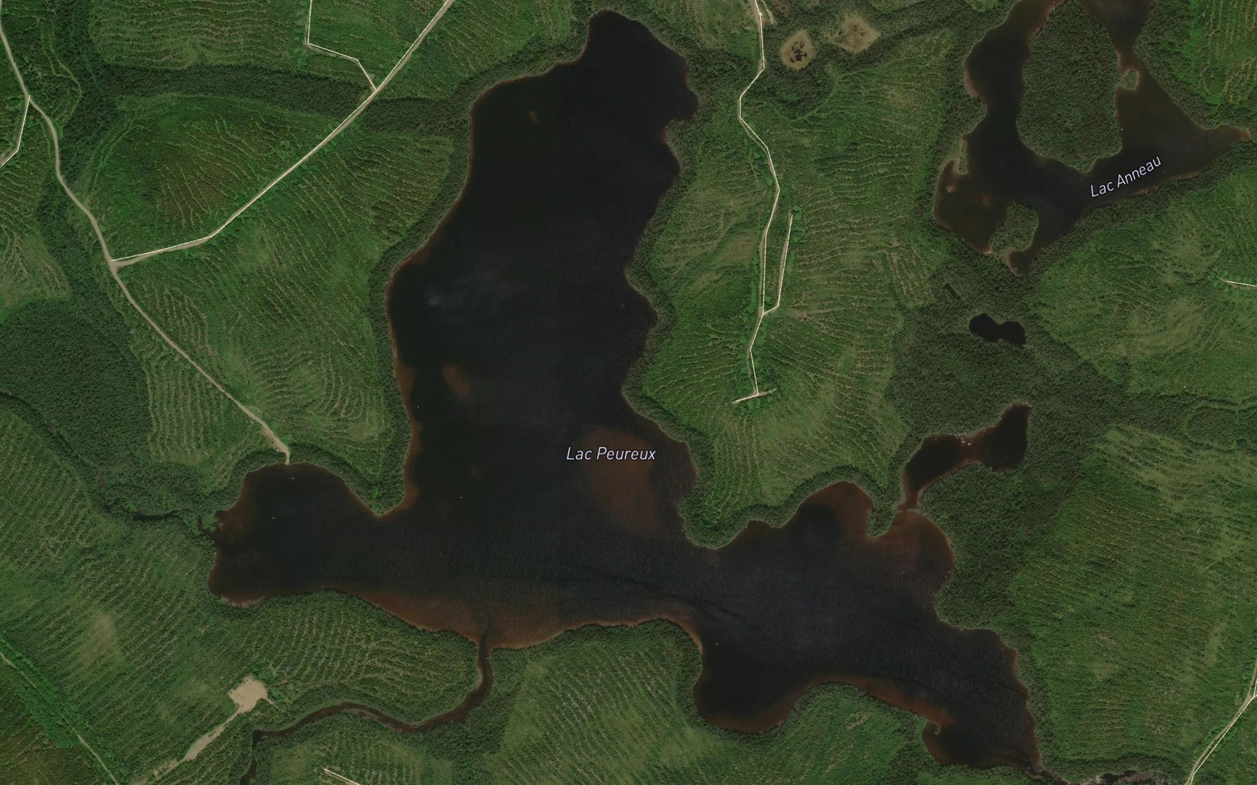 Satellite map of the Lac Peureux