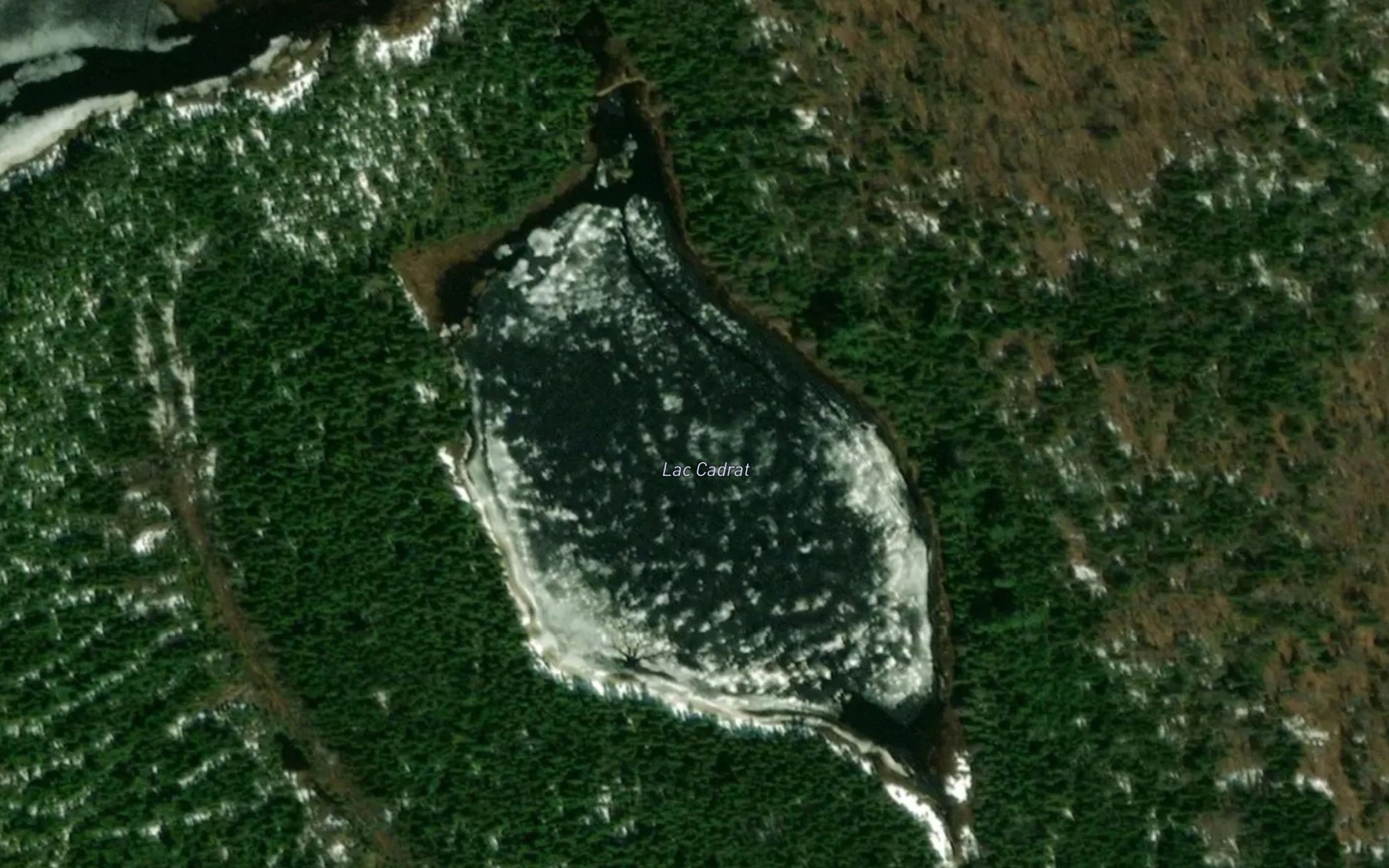 Satellite map of the Lac Cadrat
