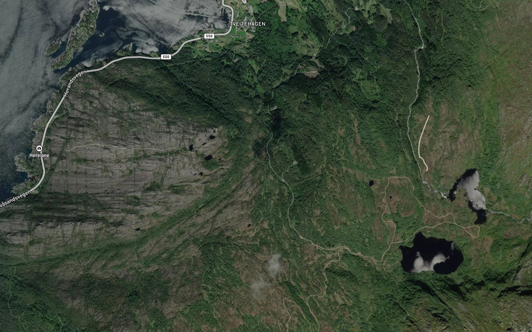 Satellite map of the Haugselvi
