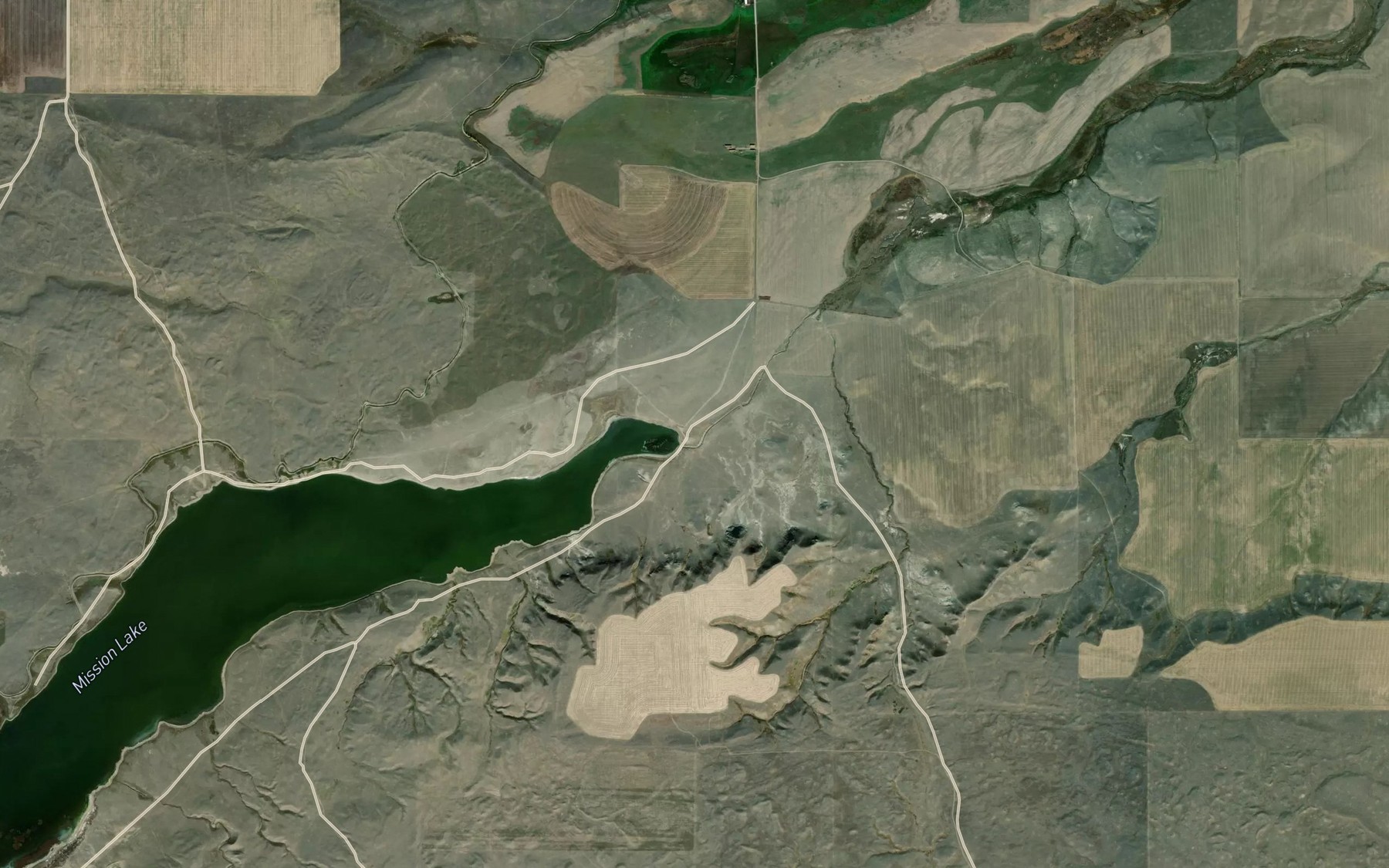 Satellite map of the Mission Lake