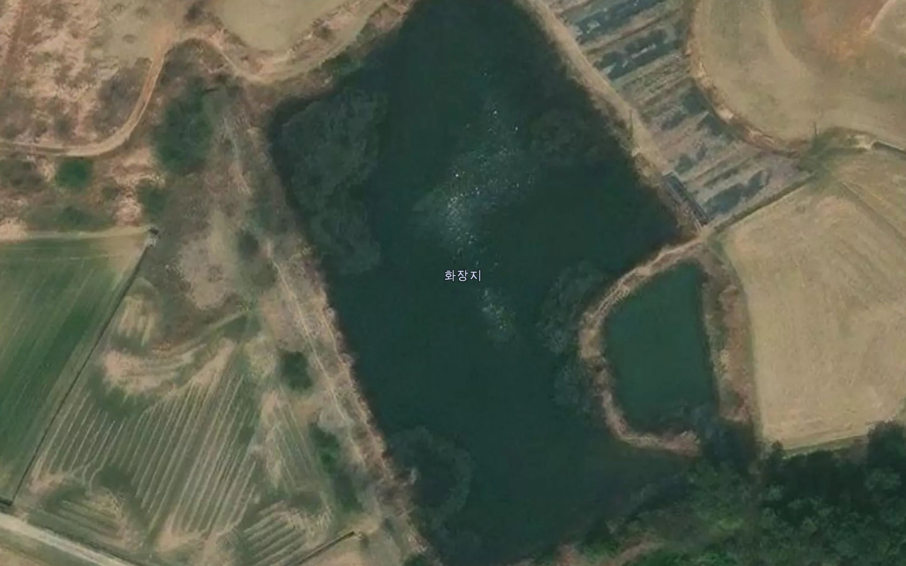 Satellite map of the Hwajangje