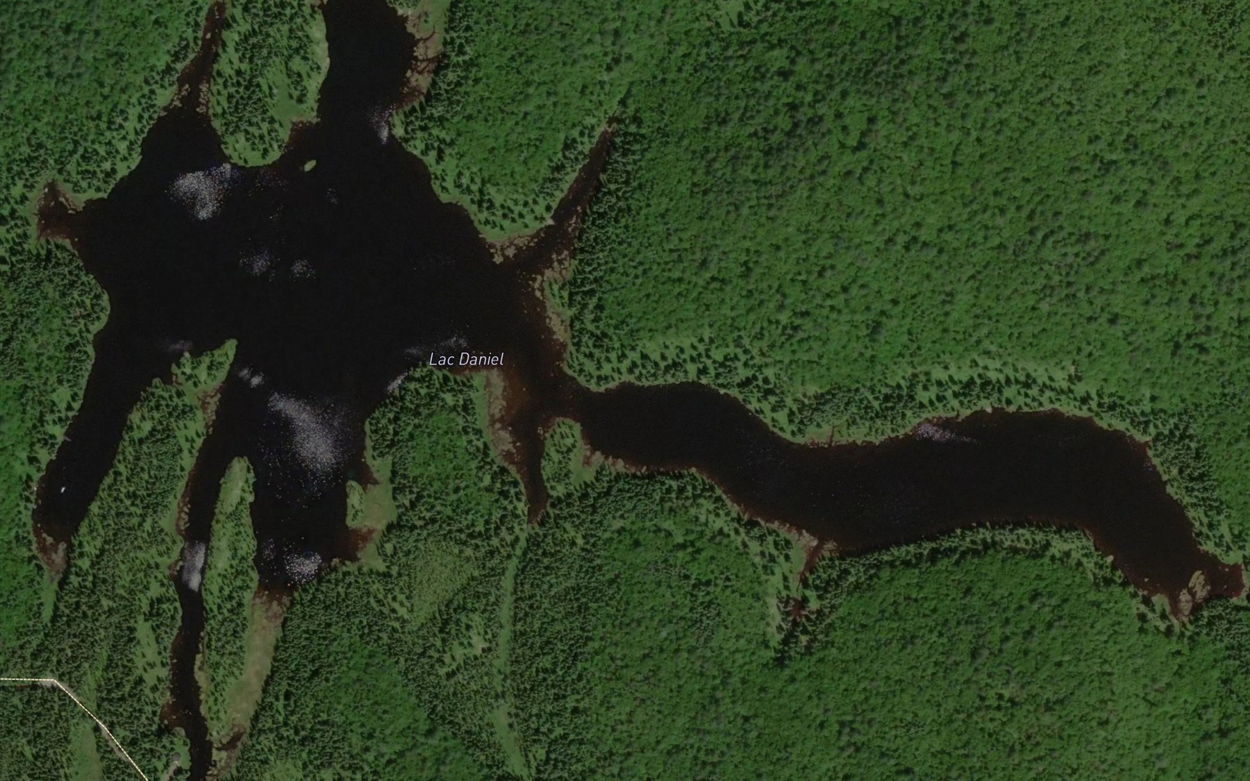 Satellite map of the Lac Daniel