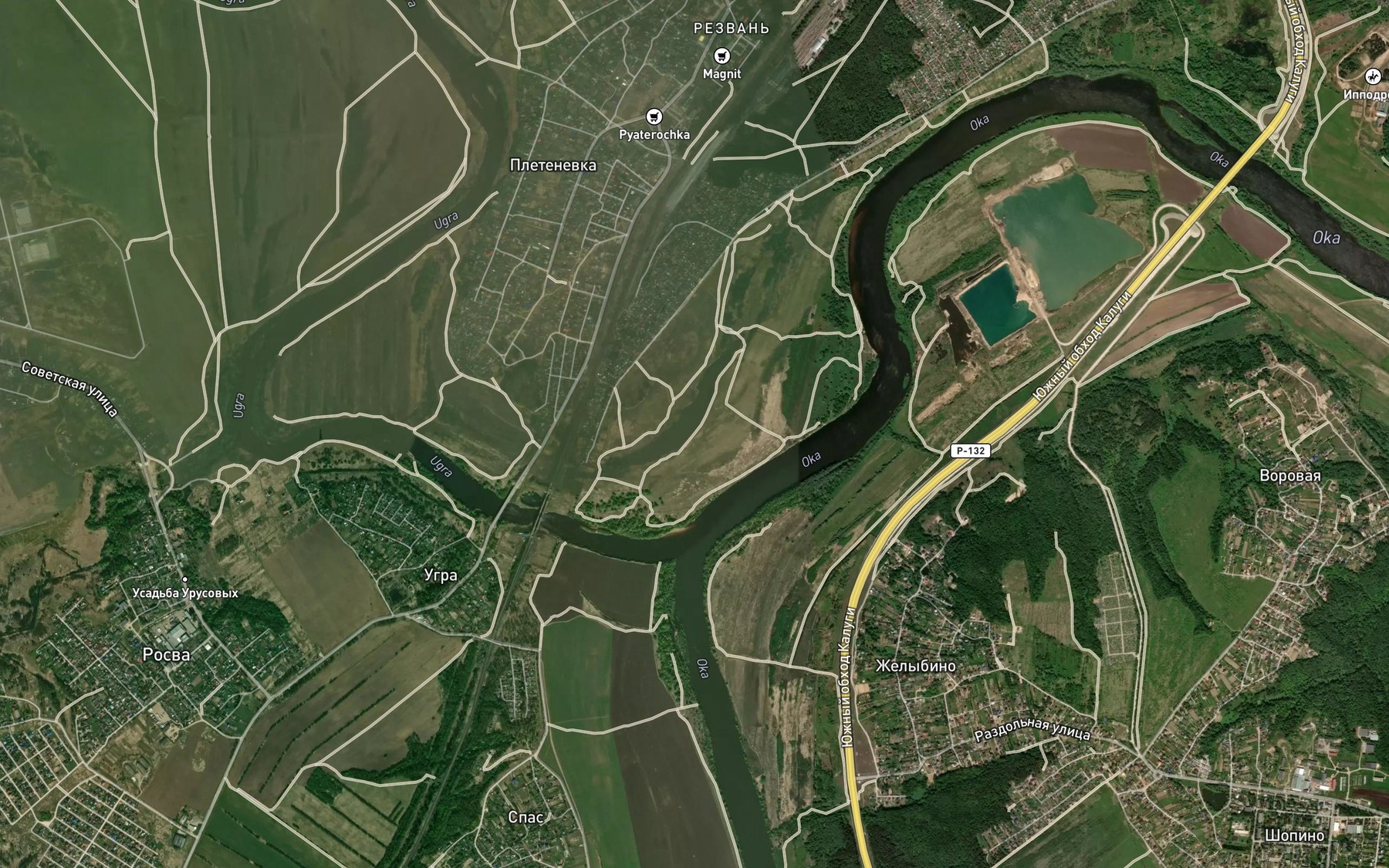 Satellite map of the Ozero Rezvanskoye