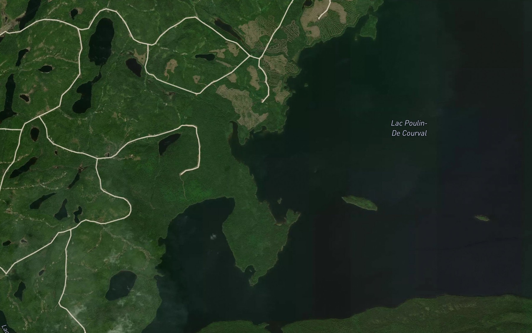 Satellite map of the Baie de l'Epinette Rouge