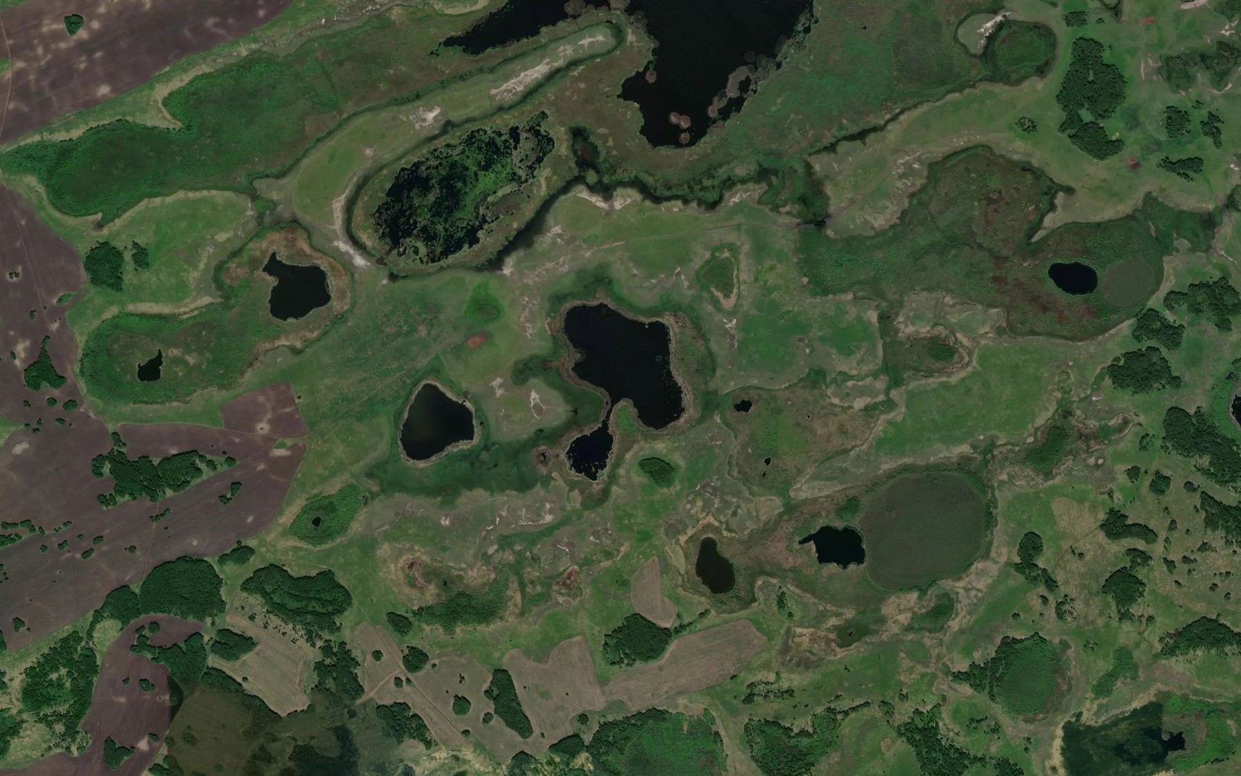 Satellite map of the Ozero Zadneye