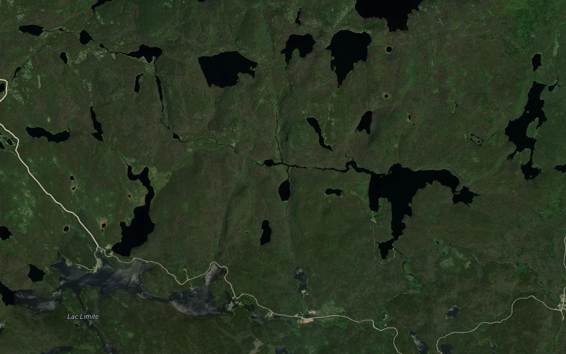 Satellite map of the Lacs de la Dame