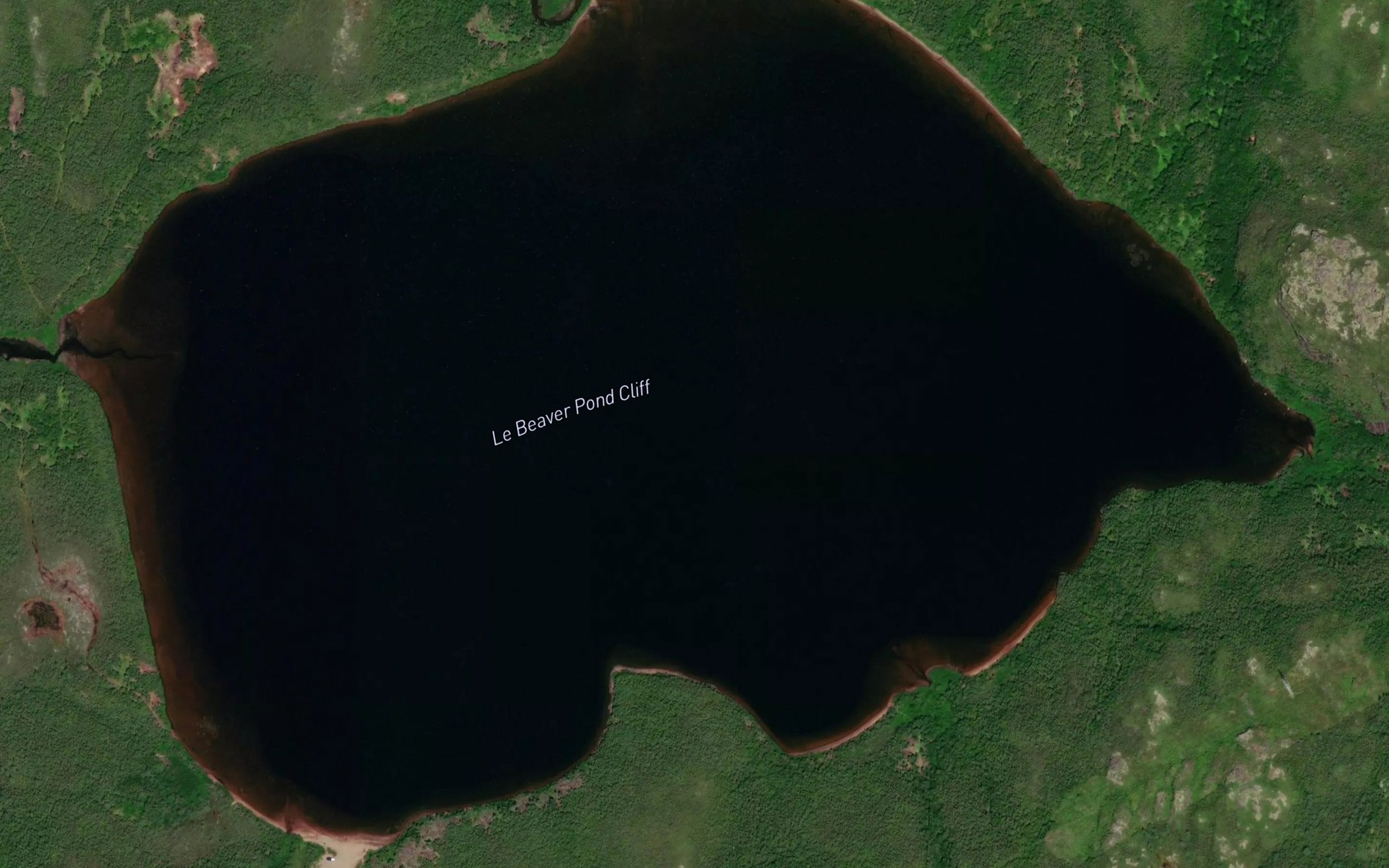 Satellite map of the Le Beaver Pond Cliff