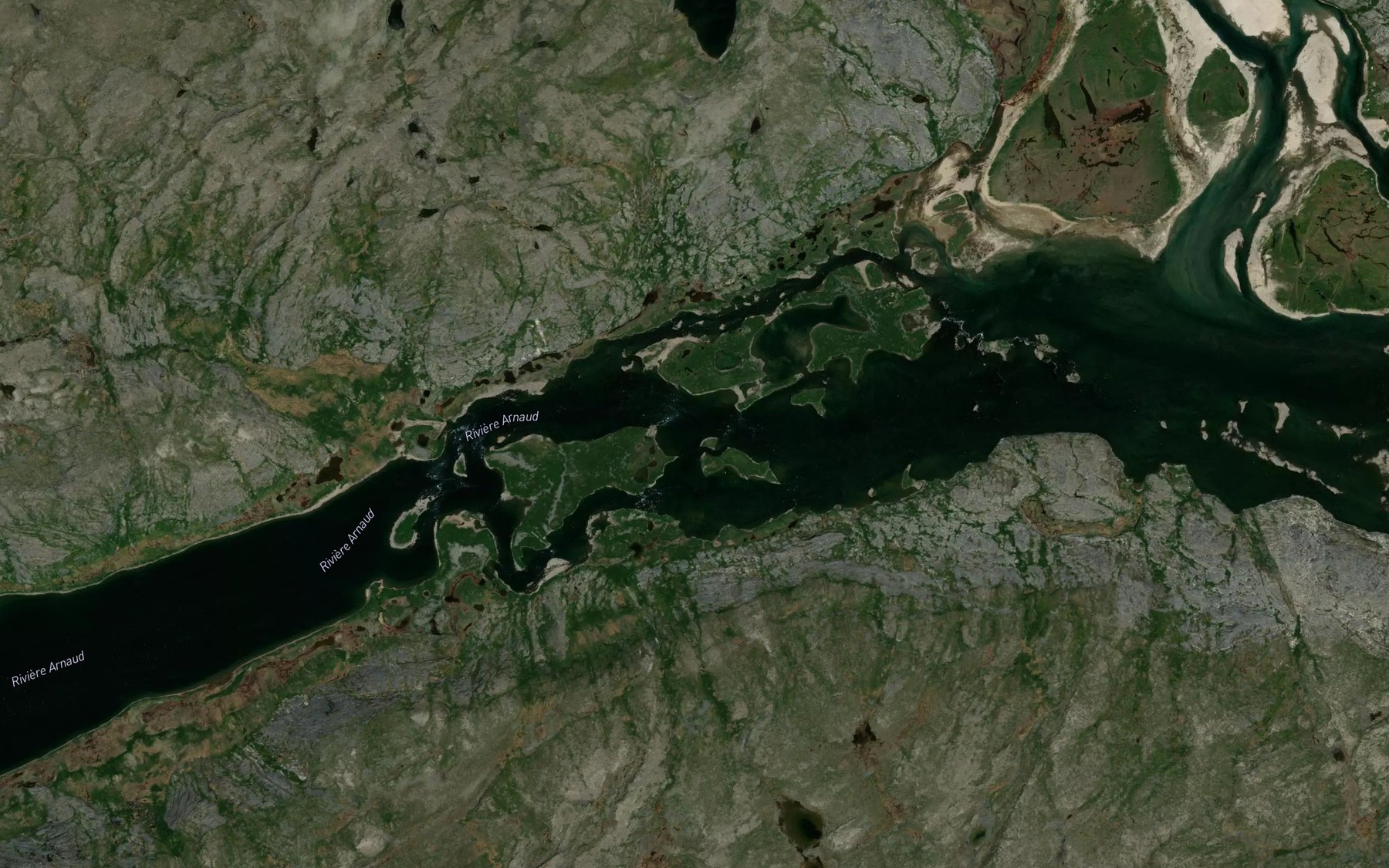 Satellite map of the Rapides Island