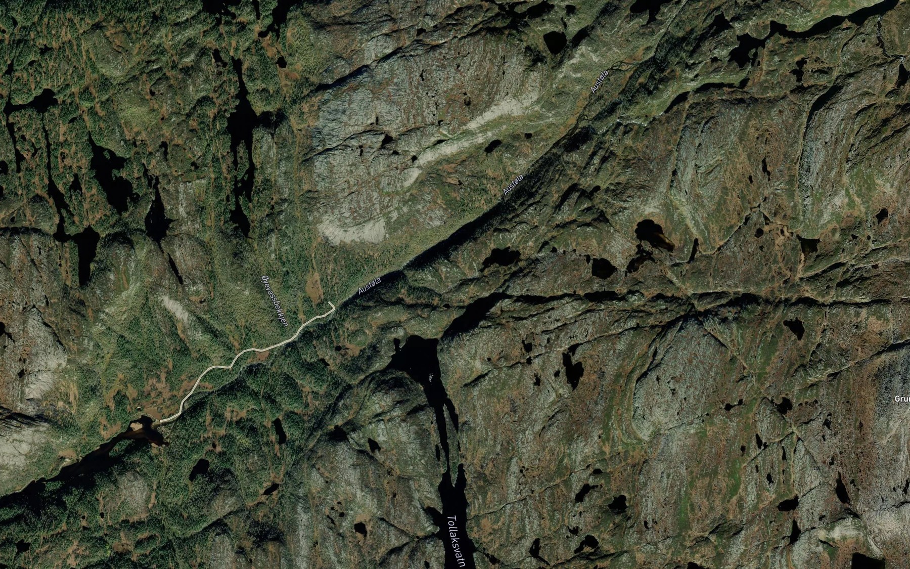 Satellite map of the Skarketjodnbekkjen