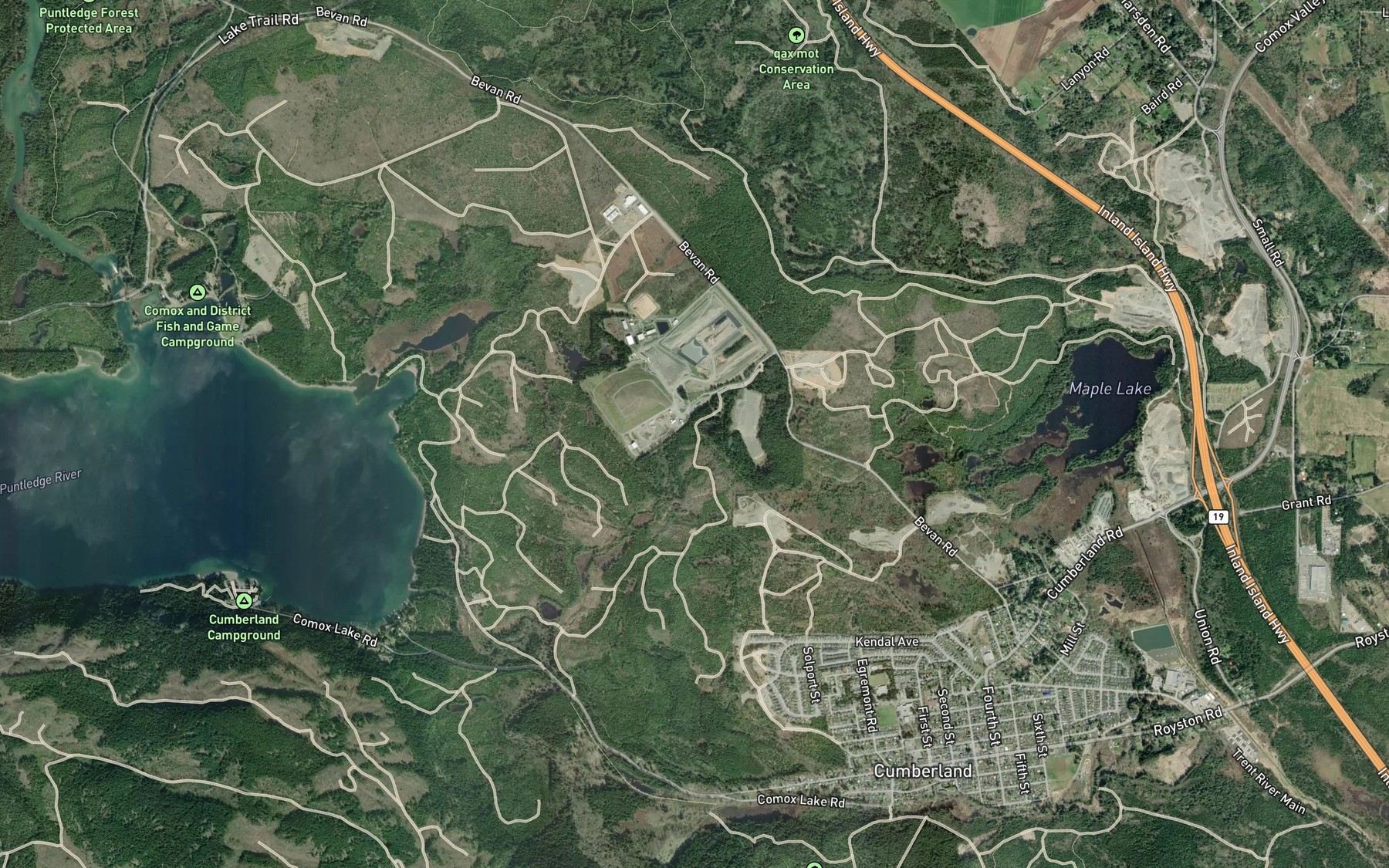 Satellite map of the Pigeon Pond
