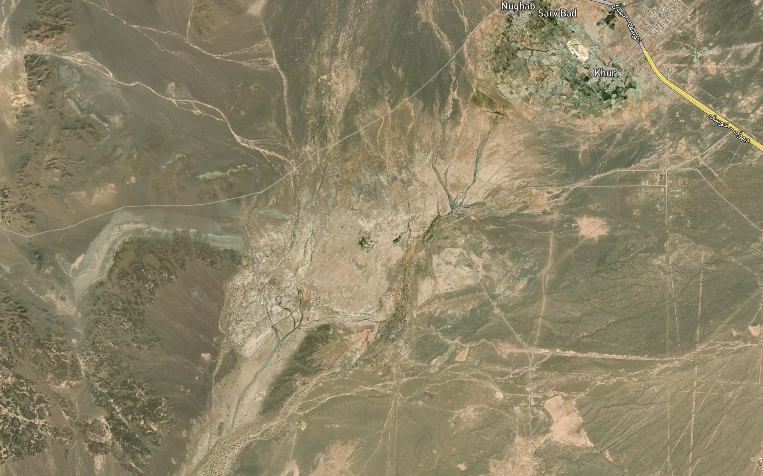 Cheshmeh-ye Pol-e Sorkh