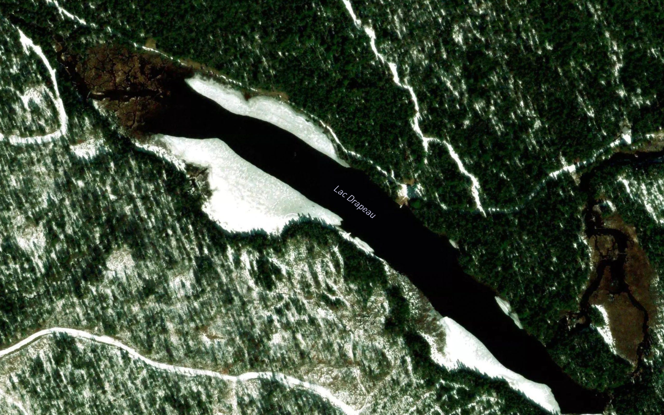 Lac Drapeau