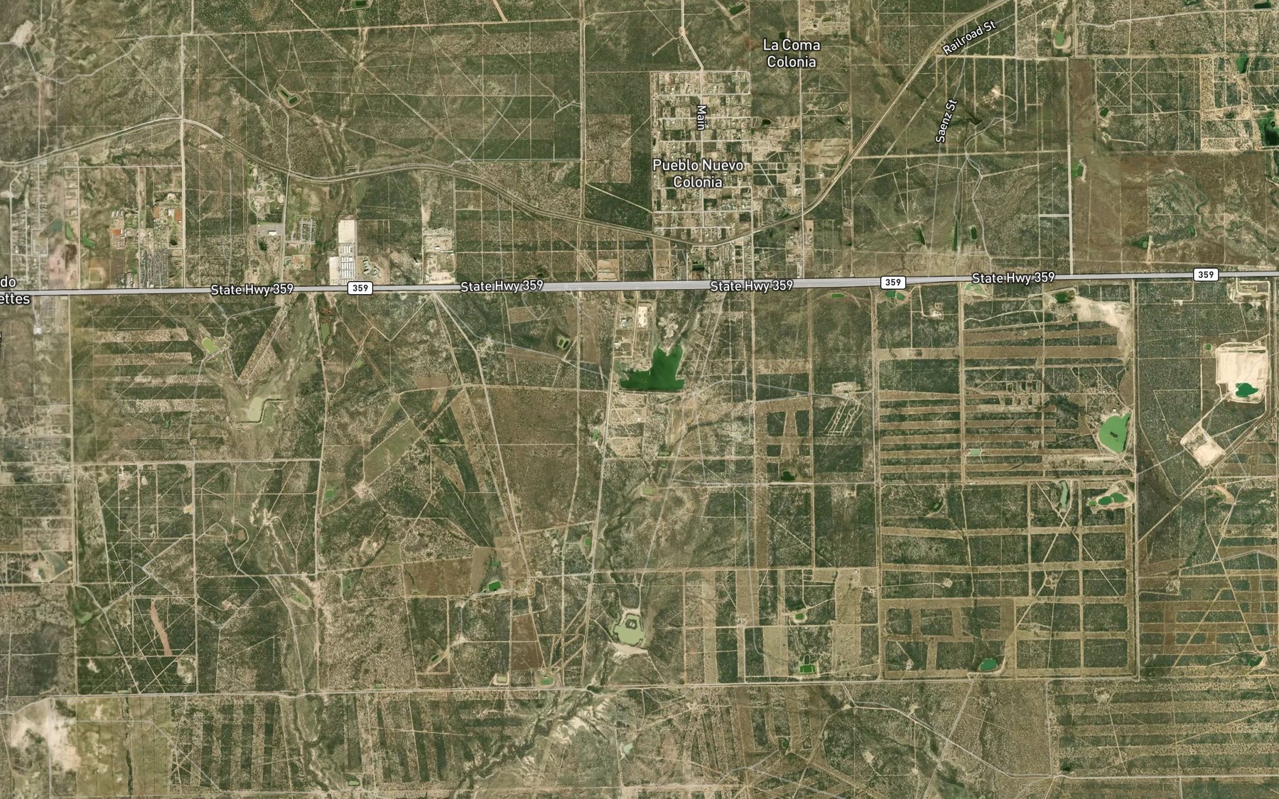 Satellite map of the Flores Lake