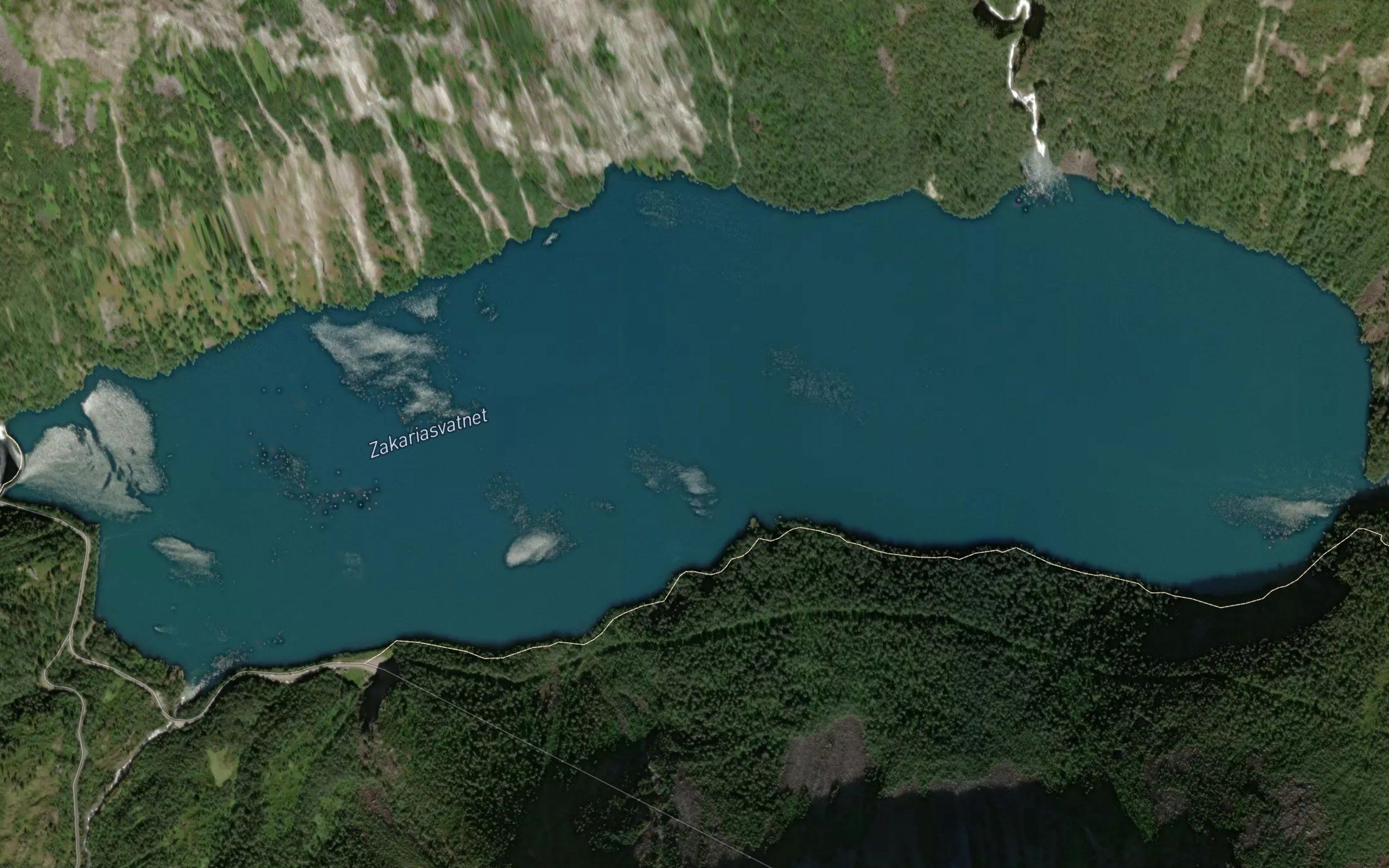 Sakrisvatnet