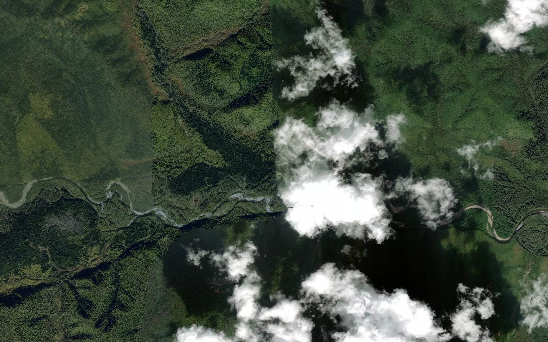 Satellite map of the Emaksin