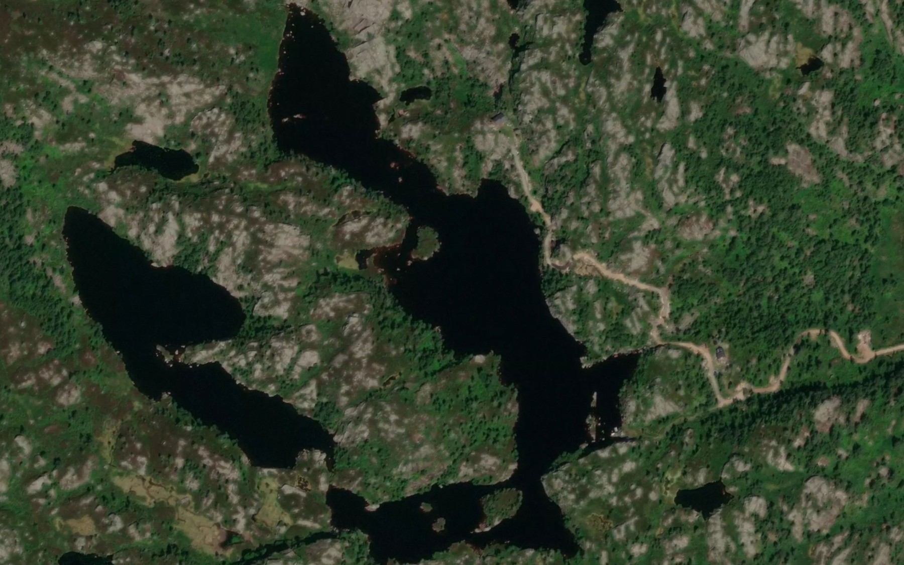 Satellite map of the Lortingsvatnan