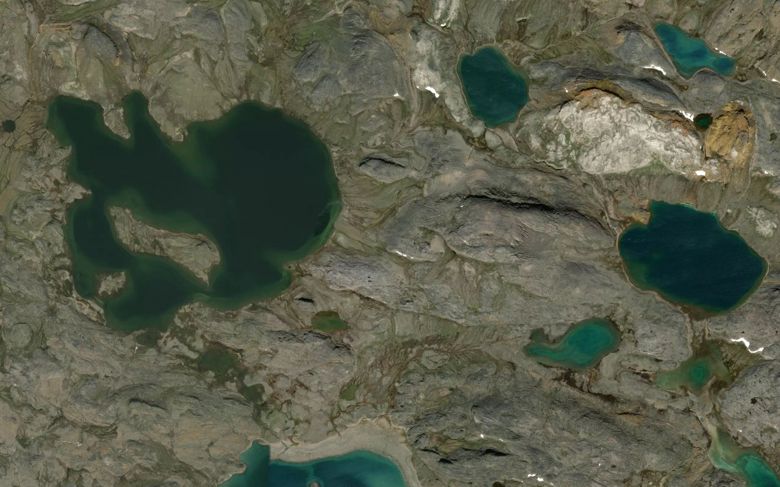 Puvutaktuk Lake