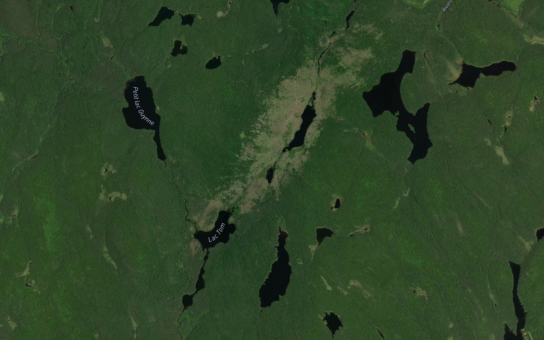 Satellite map of the Lac Darde