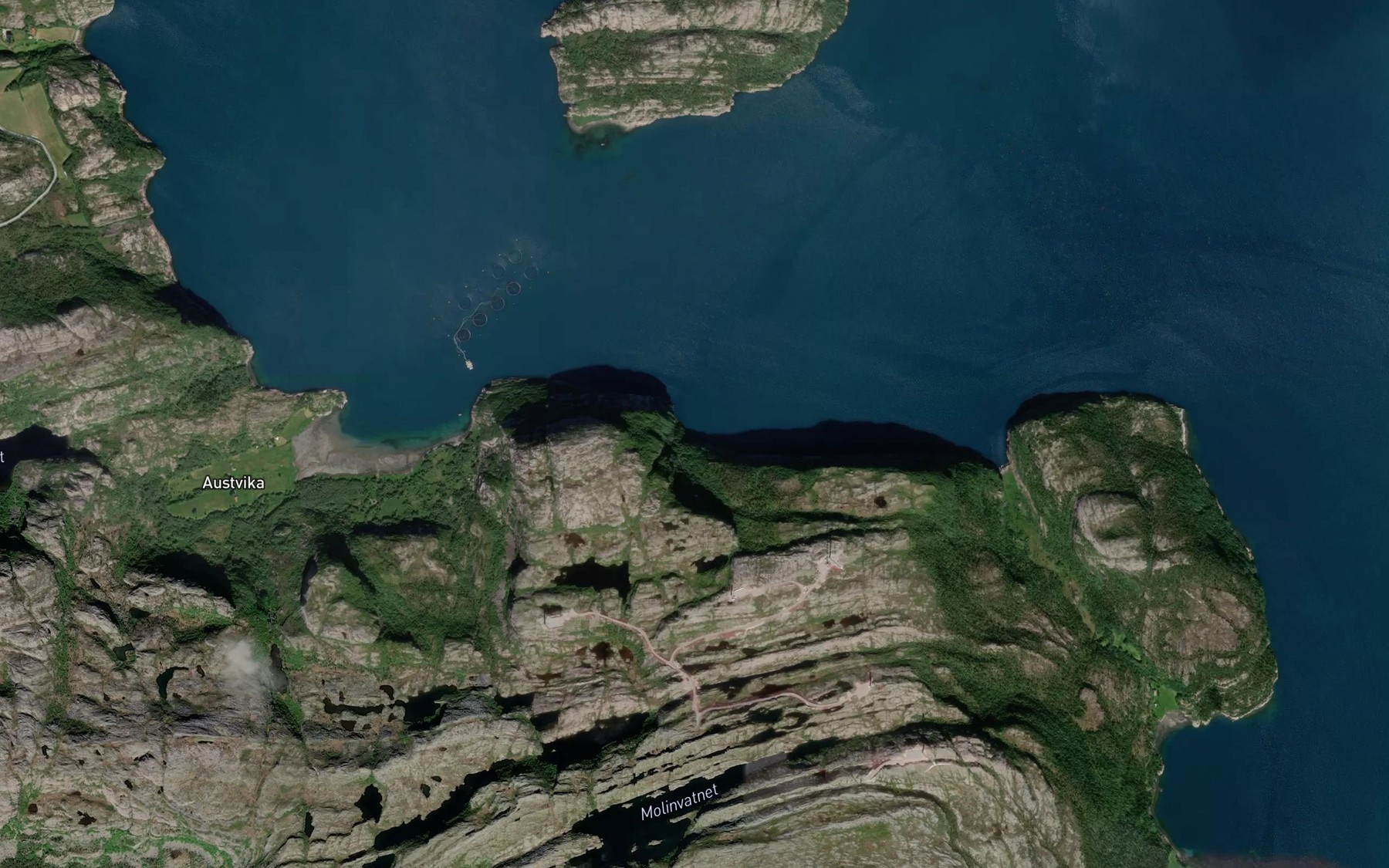 Satellite map of the Dyrvika