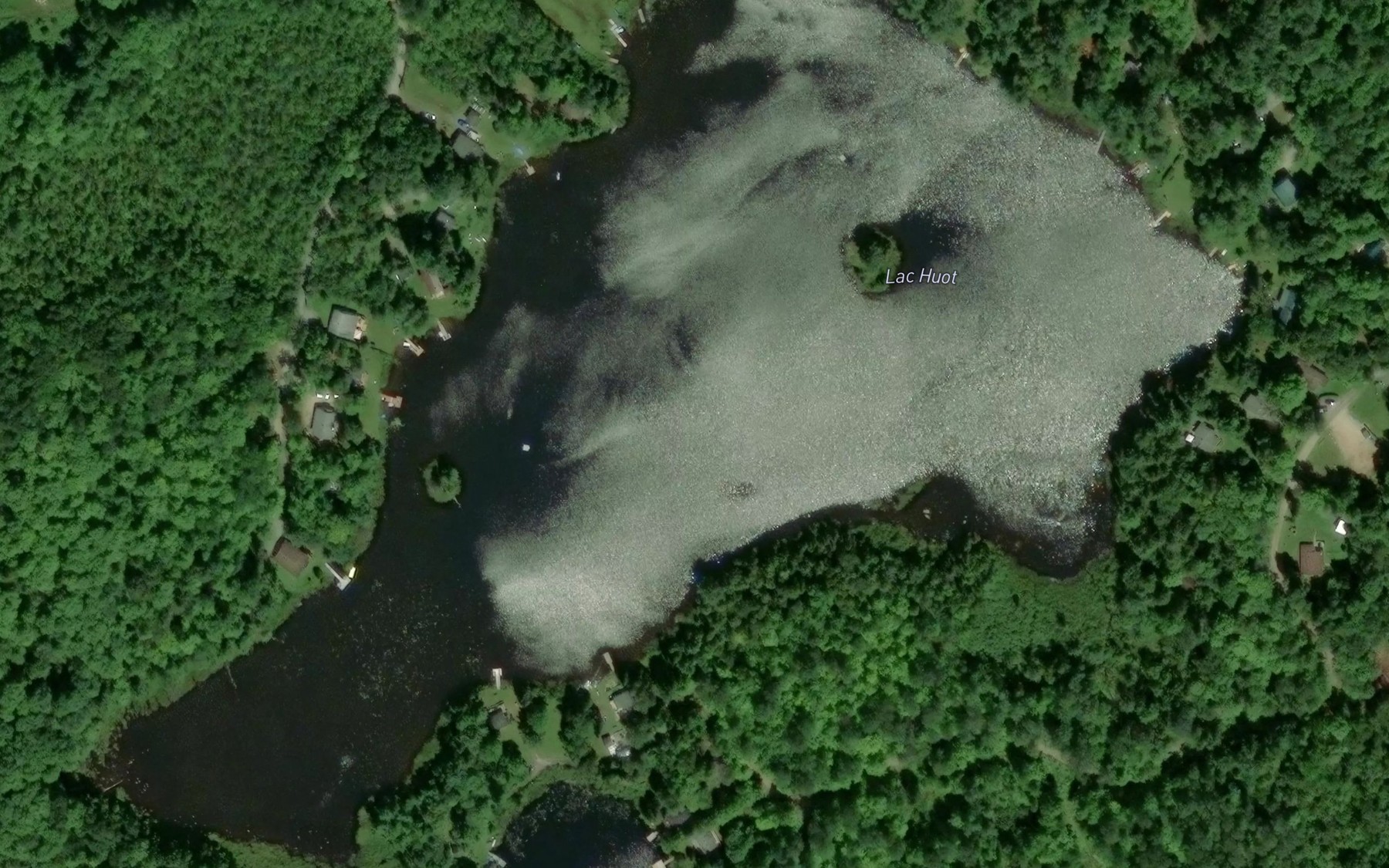 Satellite map of the Lac Huot