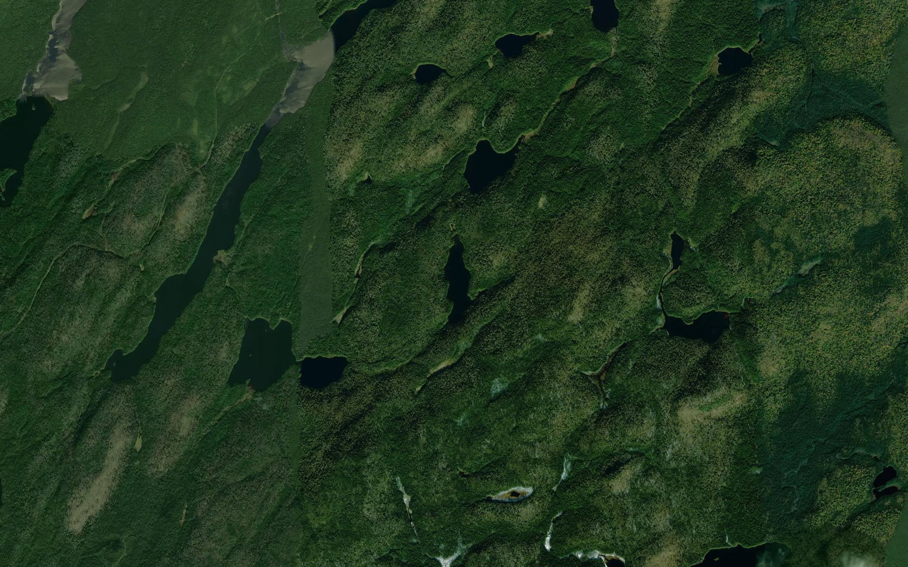 Satellite map of the Lac de la Loutre