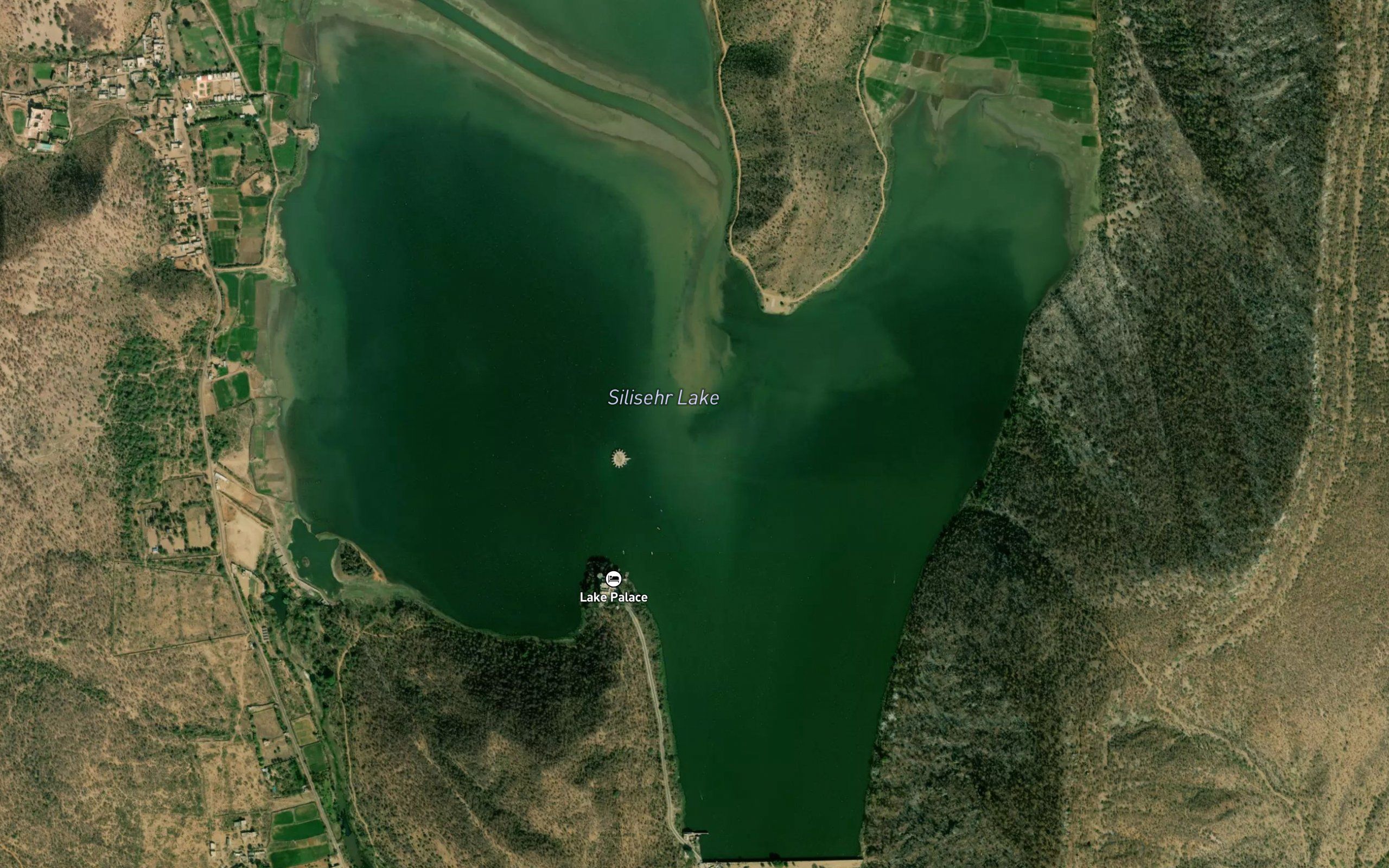 Siliserh Lake