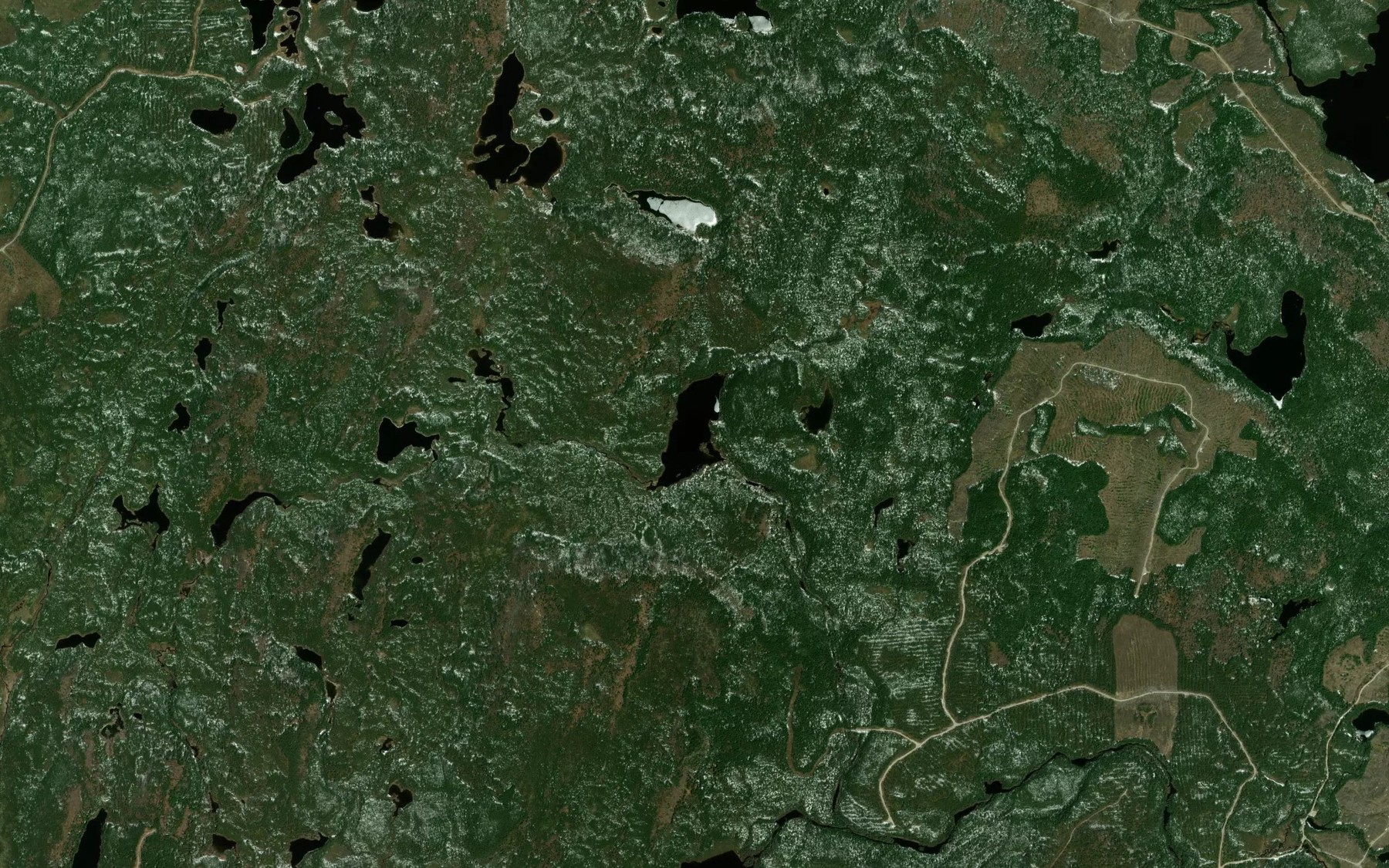 Satellite map of the Lac Henri