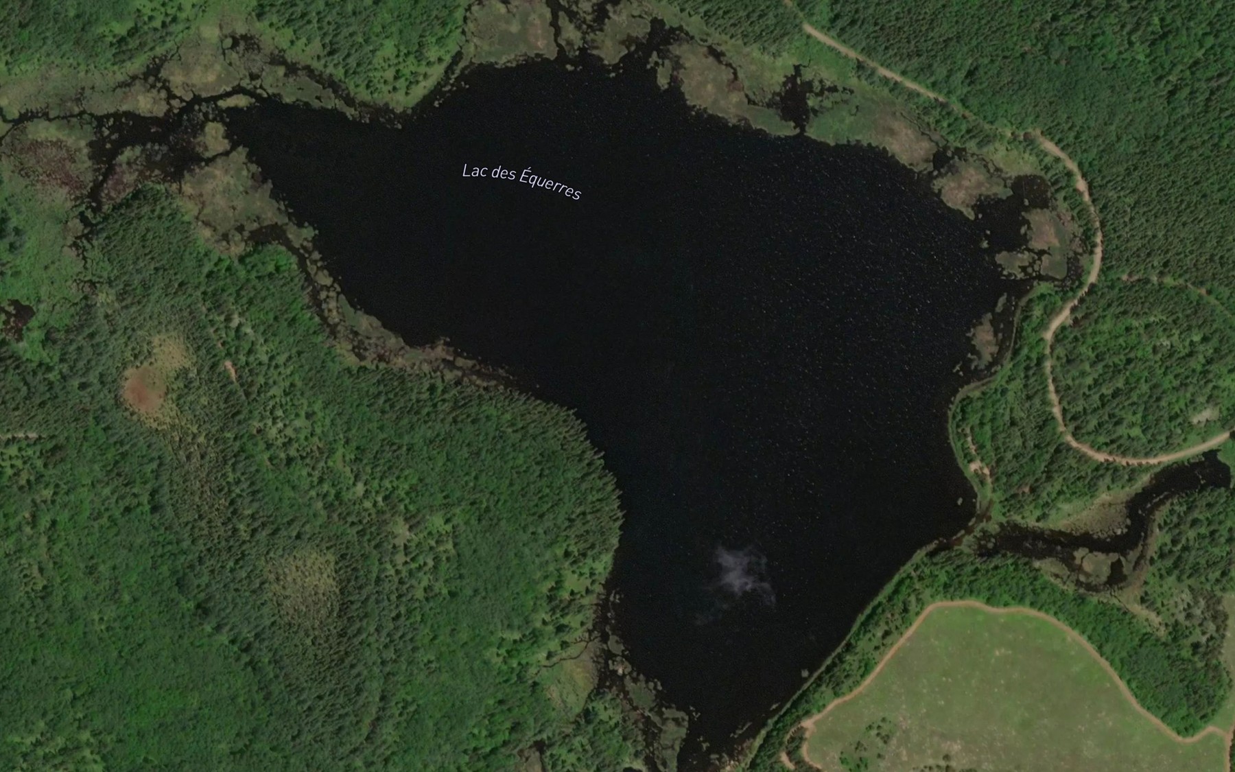 Satellite map of the Lac au Goeland