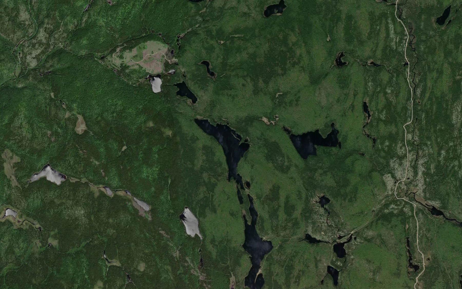 Satellite map of the Lac des Hauteurs