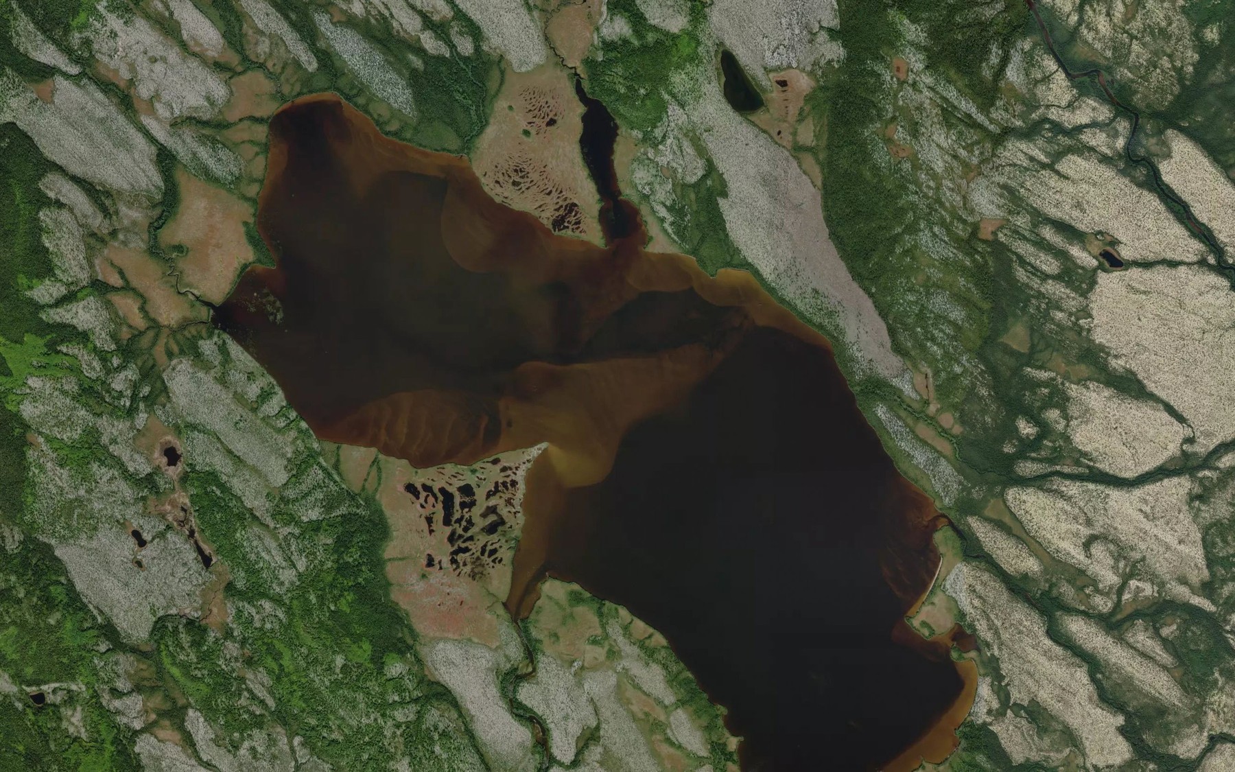 Satellite map of the Lac Hakluyt
