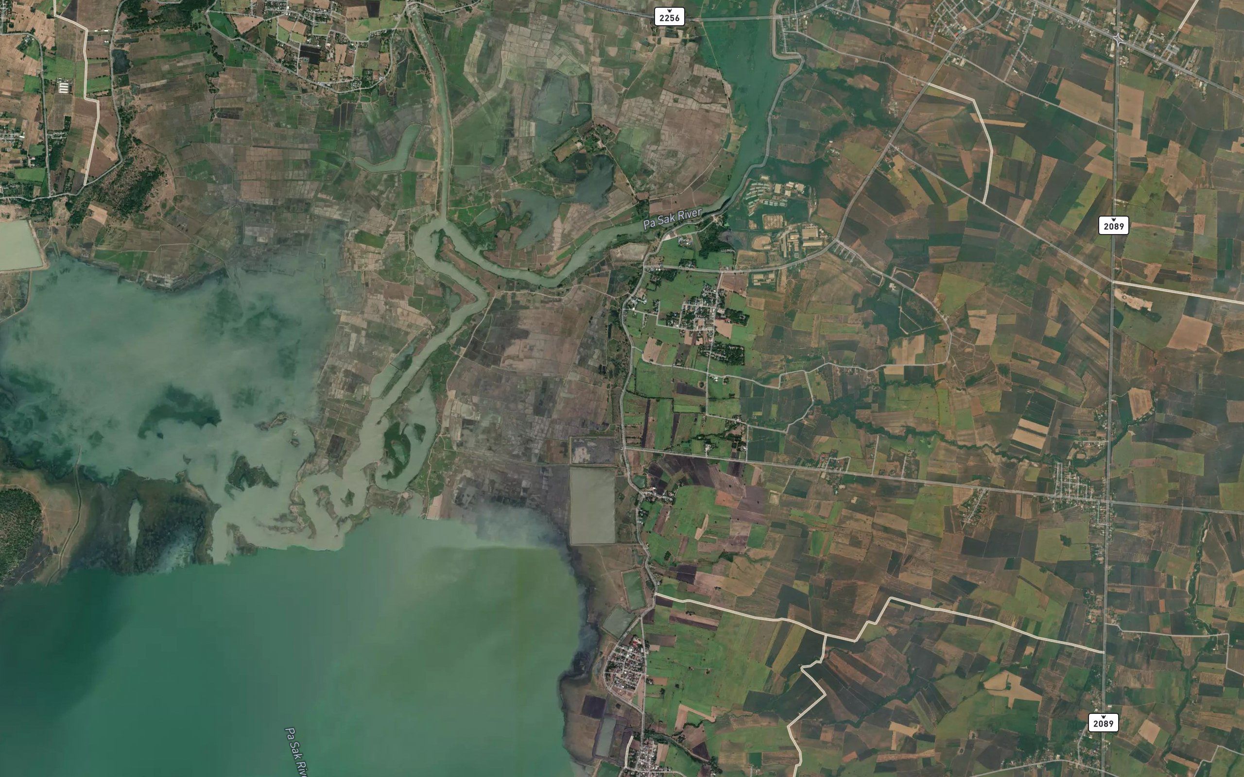 Khlong Saphan Si
