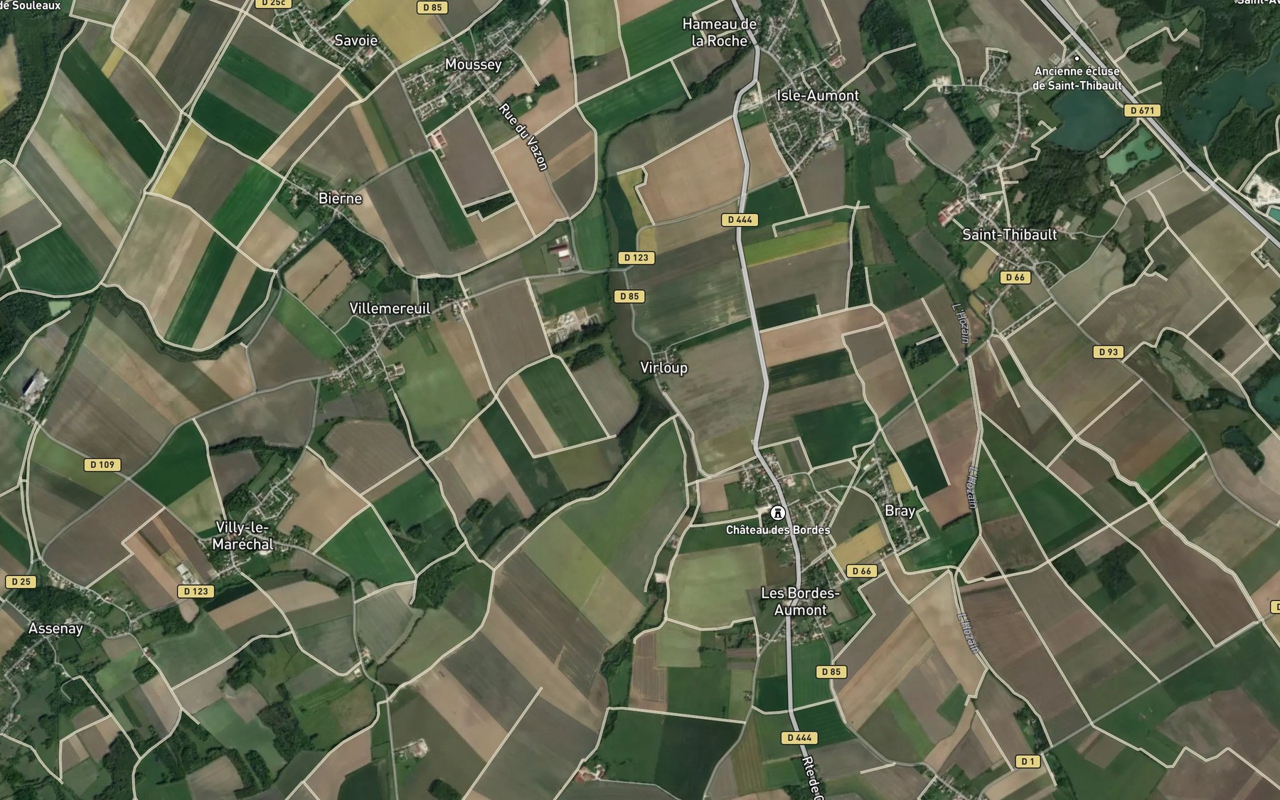 Satellite map of the Mogne