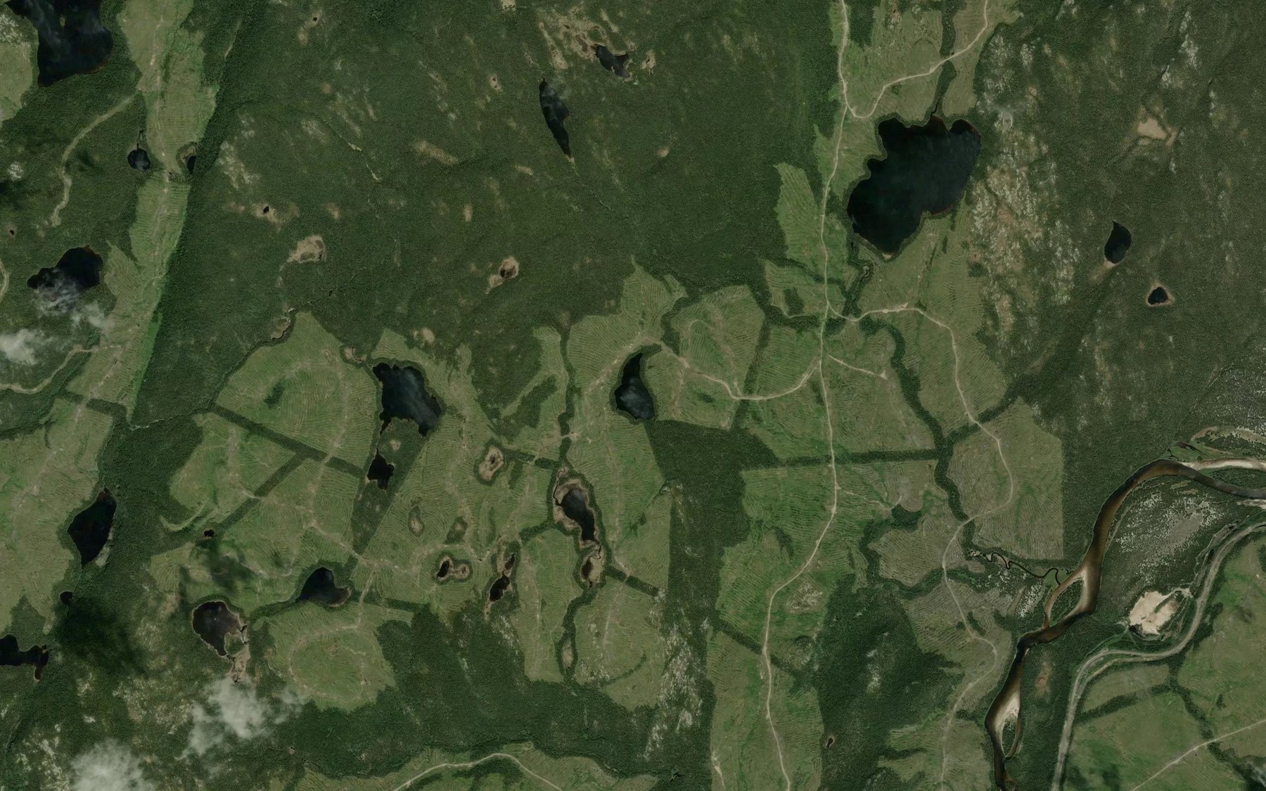 Satellite map of the Lac Chasserand