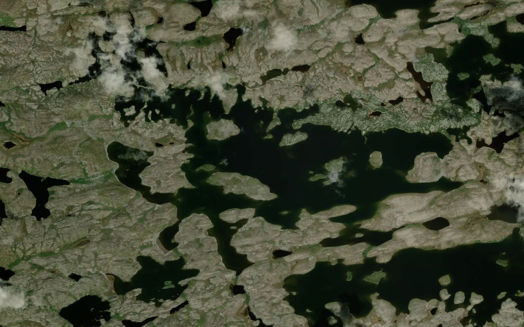 Satellite map of the Lac Apwanis