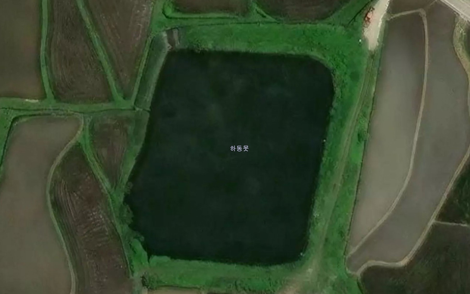 Satellite map of the Hadongmot