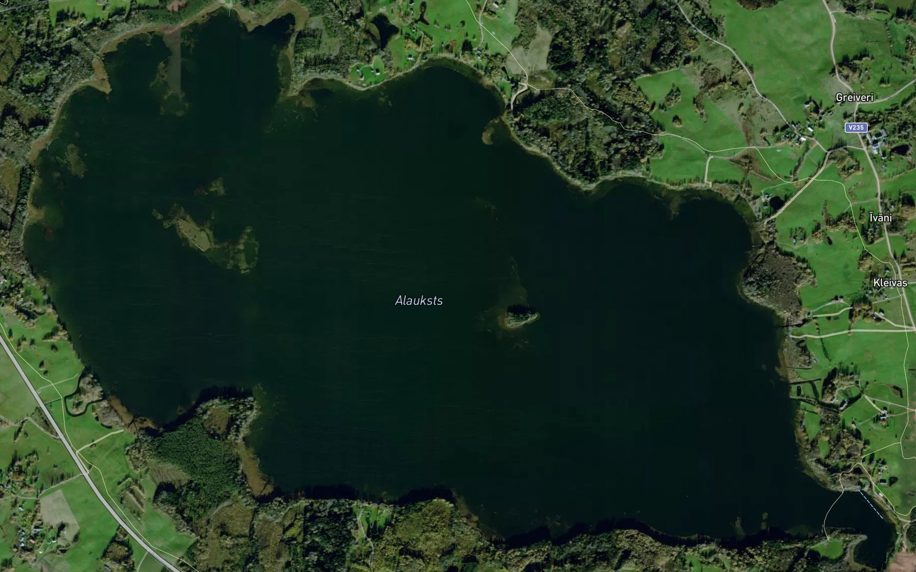 Satellite map of the Alauksta Ezers