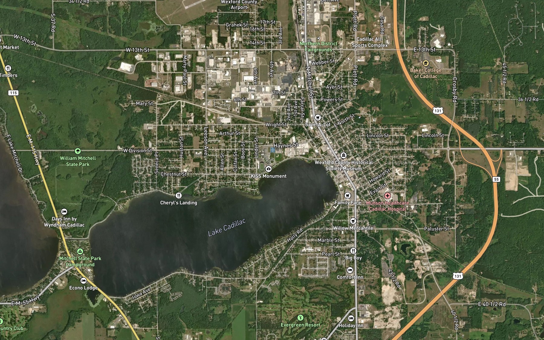 Satellite map of the War Memorial