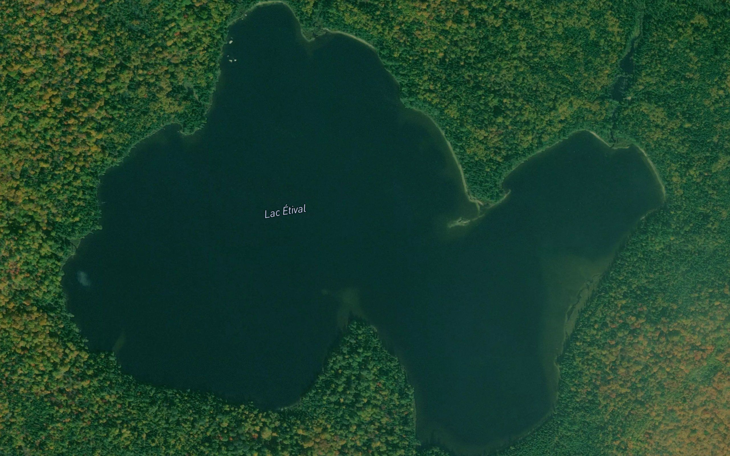 Lac Etival