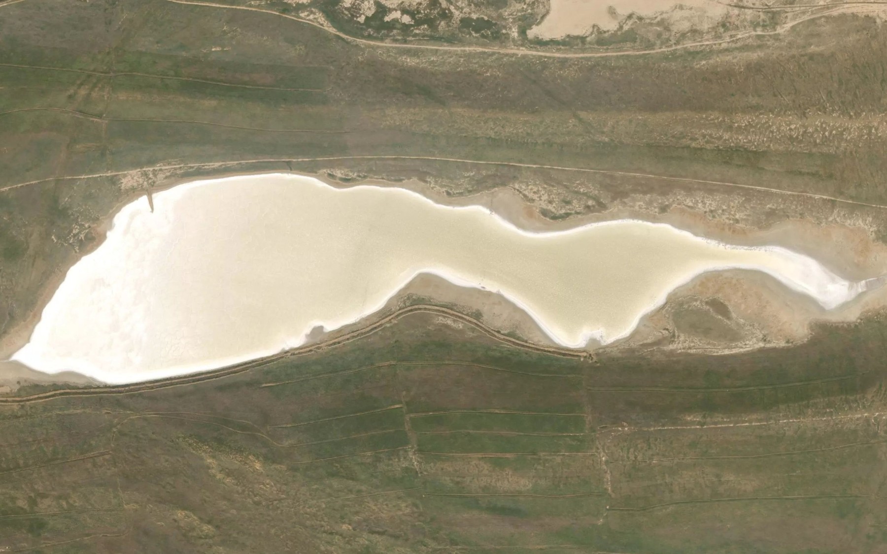 Satellite map of the Ozero Maloye Kobylinskoye