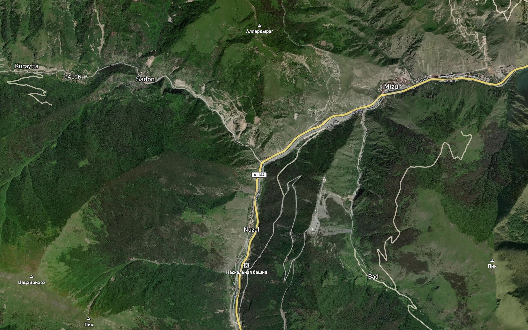Satellite map of the Sadon