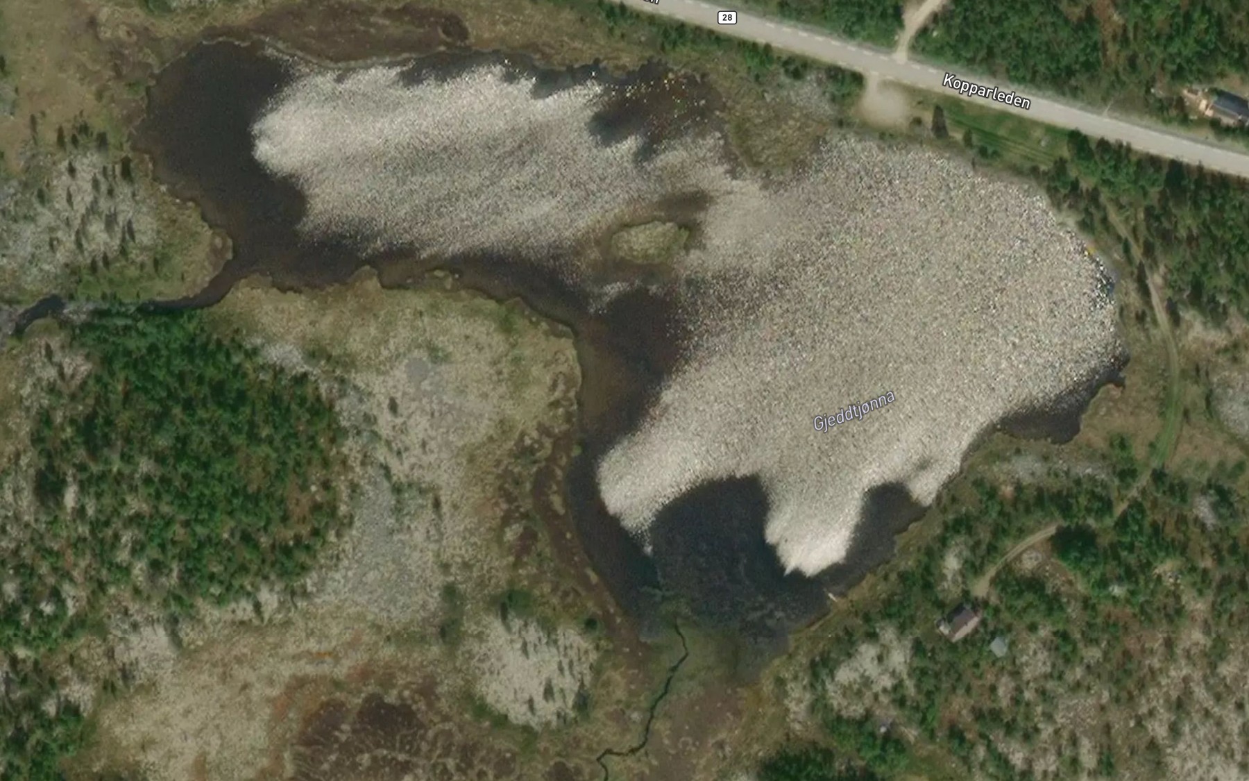 Satellite map of the Gjeddtjonna