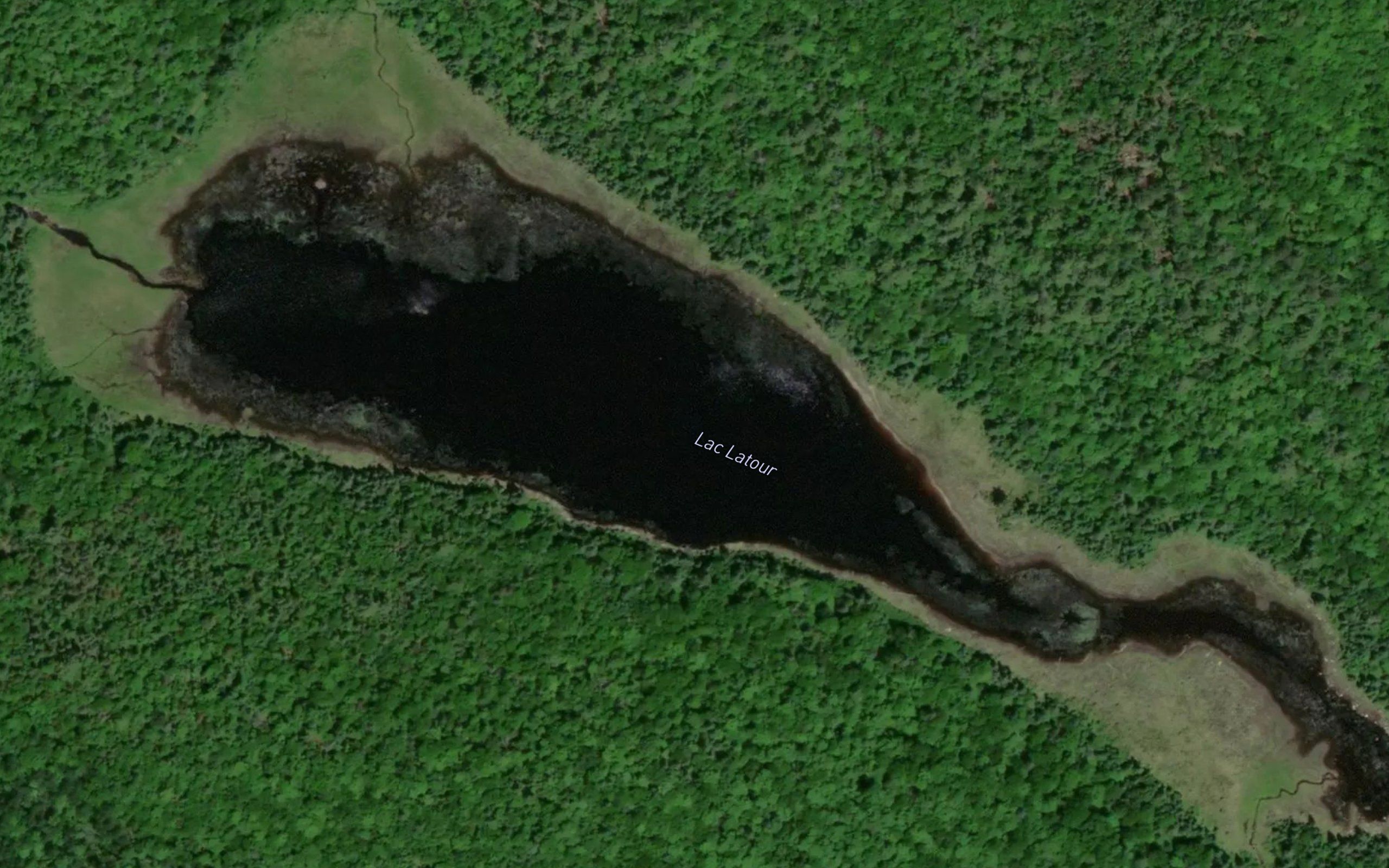 Lac Latour