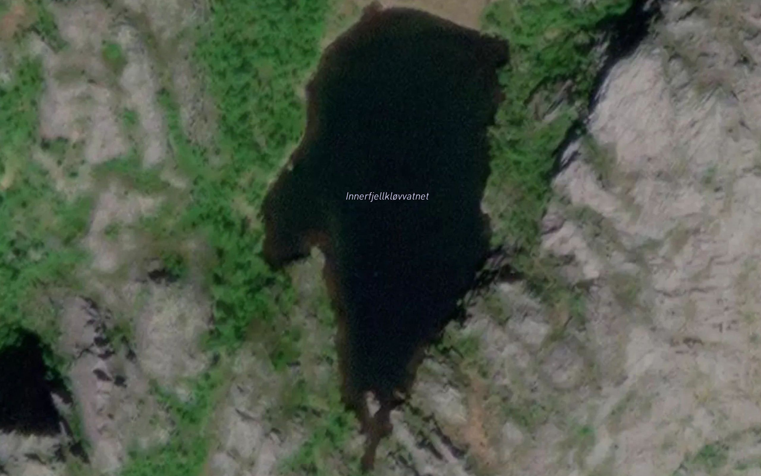 Fjellklauvvatnet