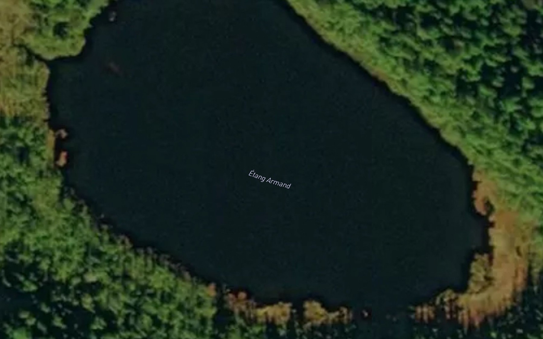 Satellite map of the Etang Armand