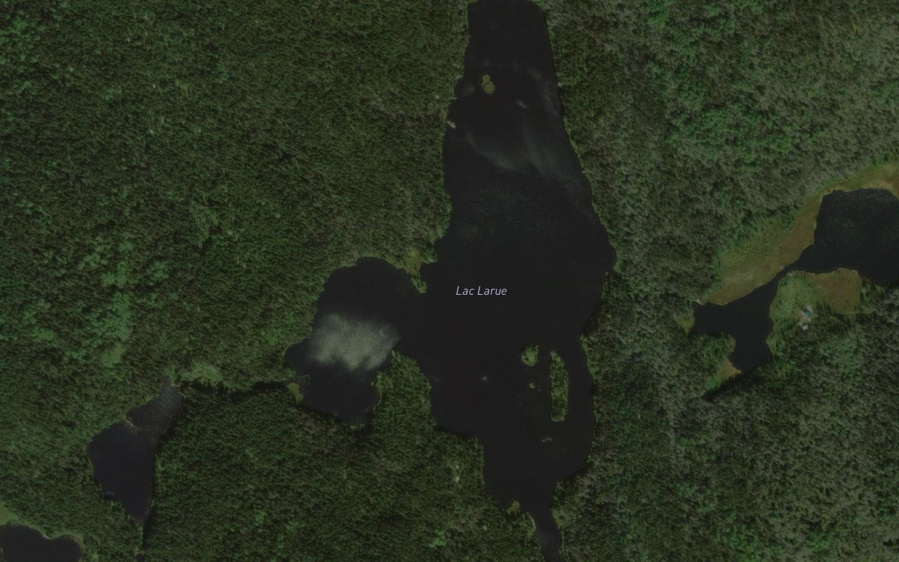 Satellite map of the Lac Larue