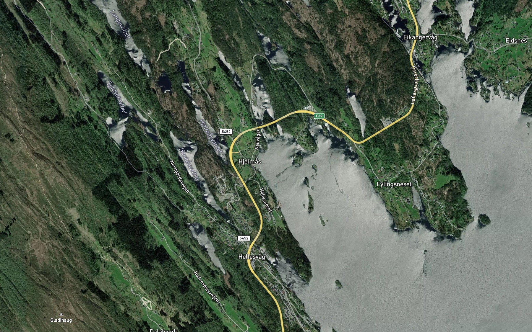 Satellite map of the Hjelmasvagen