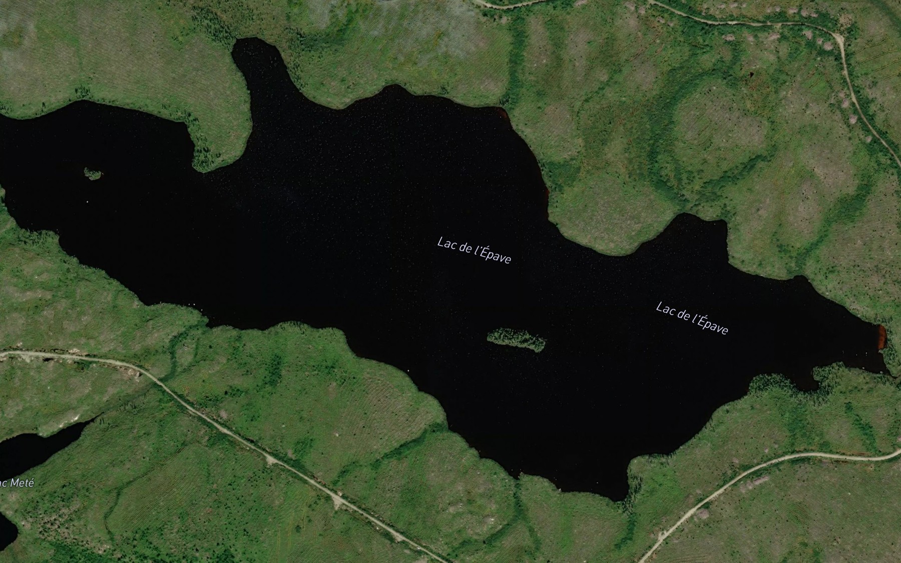 Satellite map of the Lac de l'Epave