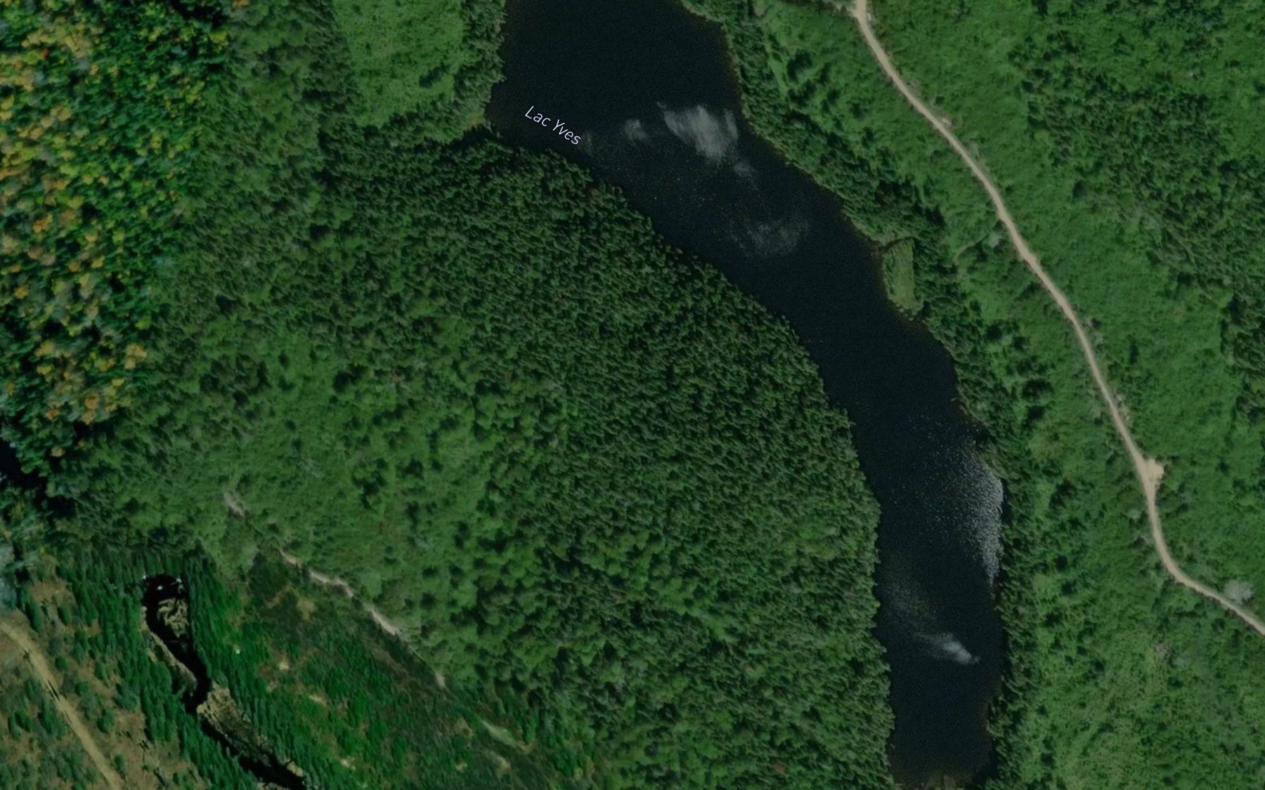 Satellite map of the Lac Yves